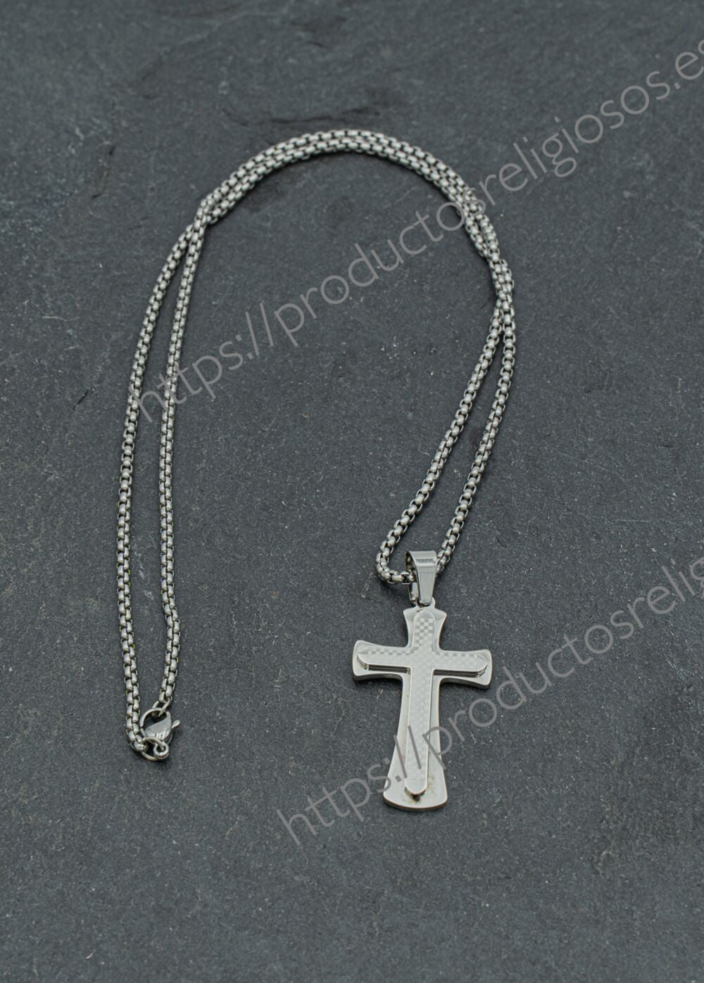 Collar Cruz Grabado y Personalizado (plano ambas caras) Plateado 43mm x 25mm Texturizado Frontal