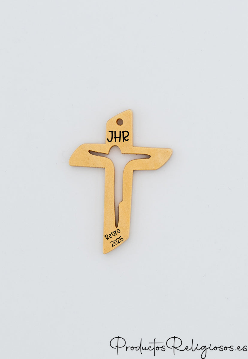 Colgante Cruz de Madera Calada con Silueta de Cristo para Comunidades