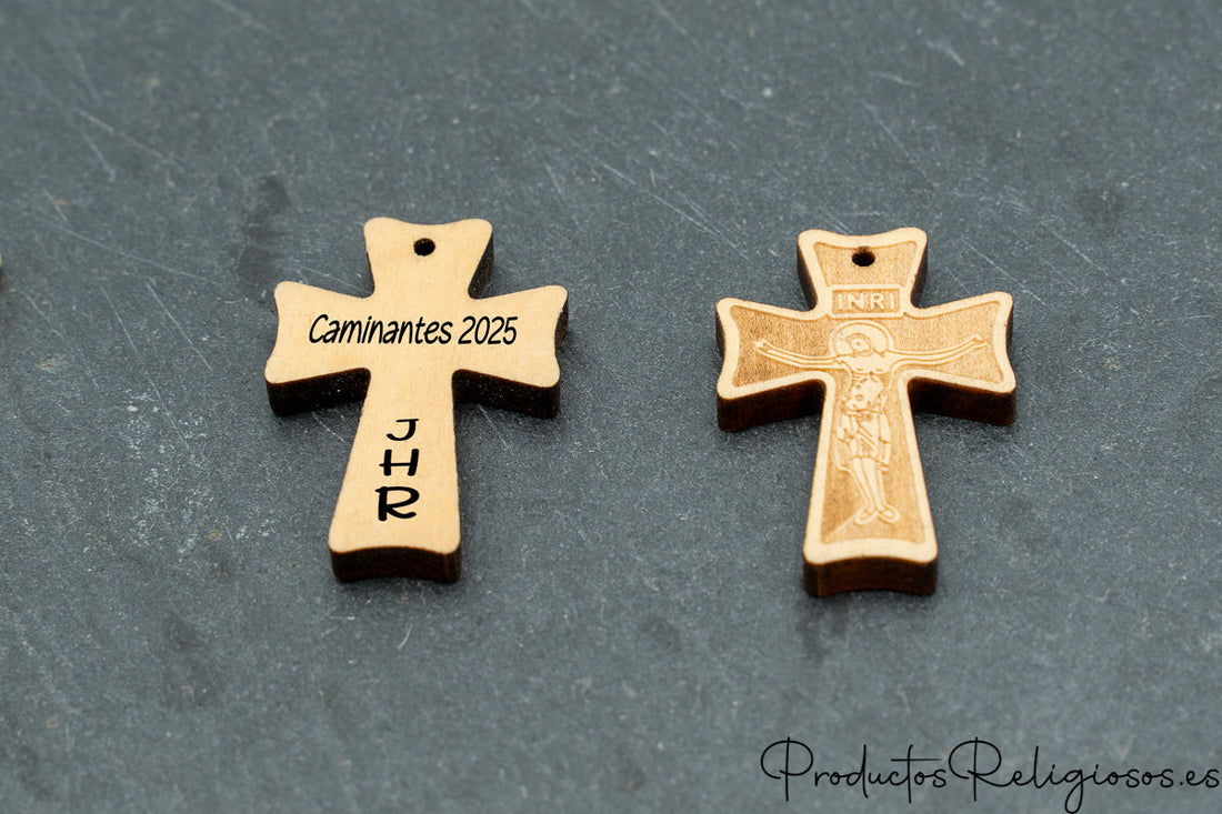 Colgante Cruz de Madera con Grabado Comunitario (Texto o Imagen)