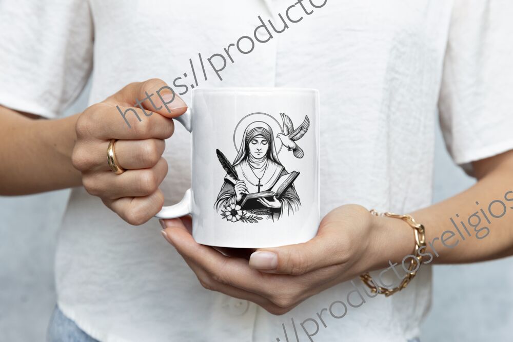 Taza con ilustración de Santa Teresa escribiendo con pluma y una paloma.