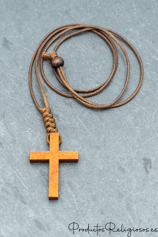 Colgante Cruz de Madera con Cordón Incluido