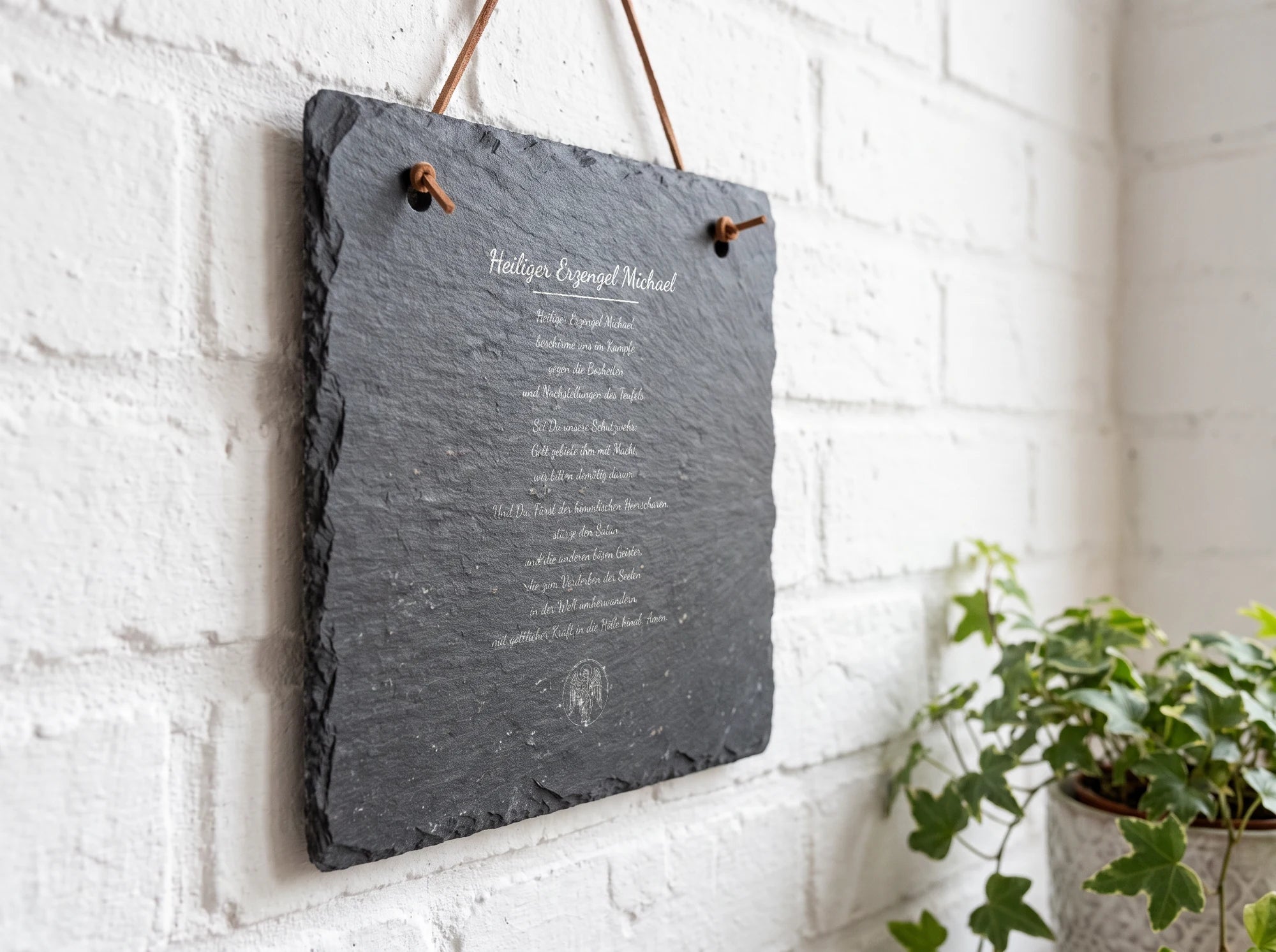 Plato de Pizarra · San Miguel Arcángel Placa de Pared Deutsch