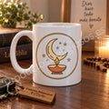 Gebetstasse · Nachtgebet, Motiv 1 in Farbe. Illustration in einer Produktszene.