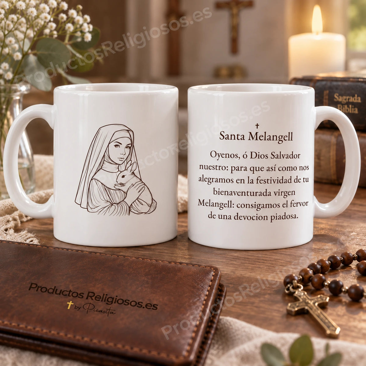 Tazza di santa Melangell, disegno 4 con inchiostro scuro e preghiera storica in spagnolo. Viste dell’illustrazione e del retro in una scena di prodotto.